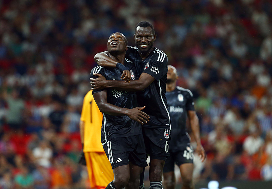 Beşiktaş, Tirana’yı deplasmanda 2-0 yendi ve Neftçi Bakü ile 3. ön eleme turunda karşılaşacak. Beşiktaş, Tirana’yı deplasmanda 2-0 yendi ve Neftçi Bakü ile 3. ön eleme turunda karşılaşacak.