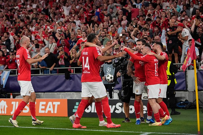 Kerem Aktürkoğlu ve Orkun Kökçü'nün takımı Benfica için 3 yıl men tehlikesi  - 3. Foto