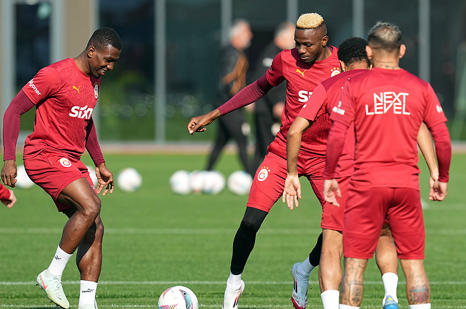 Galatasaray'ı şampiyonluk sonrası bekleyen dev gelir  - 7. Foto