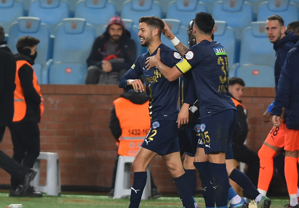 Çift haneleri gördüler: İşte Süper Lig'de en çok penaltı kullanan takım  - 13. Foto