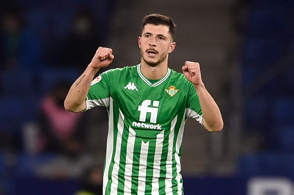 30 yaşındaki Arjantinli orta sahaya resmi teklifin sunulduğu kaydedildi.