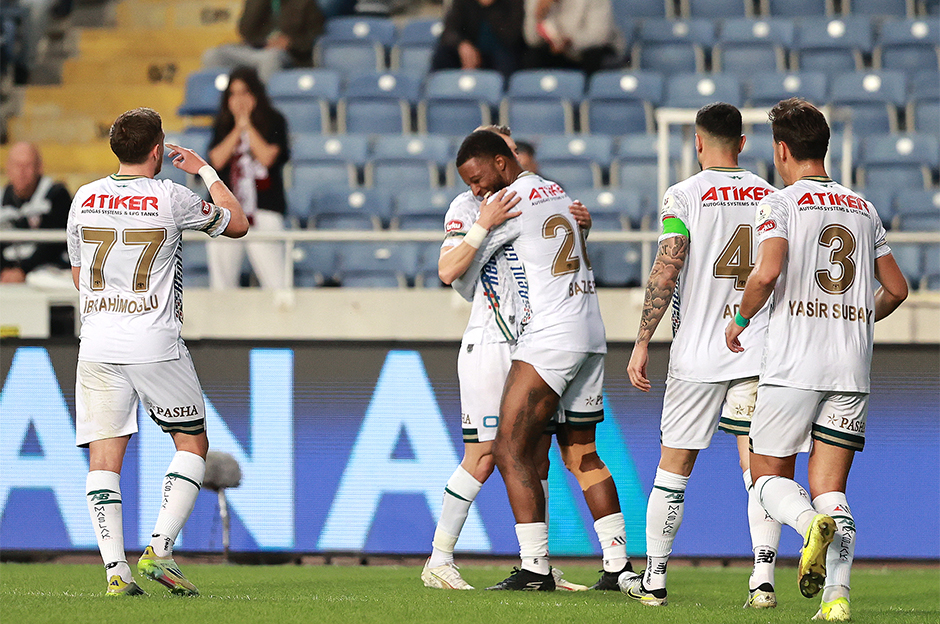 2 geri dönüş, 5 gol: 3 puan Konyaspor'un - 4. Foto