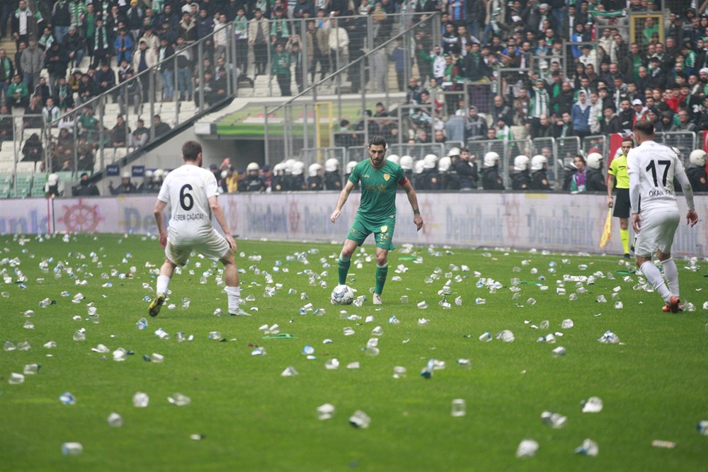 Bursa'da olaylı maç: Soruşturma başlatıldı  - 5. Foto