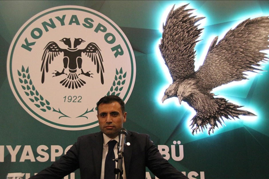 Konyaspor Başkanı Fatih Özgökçen'den istifa tezahüratına yanıt