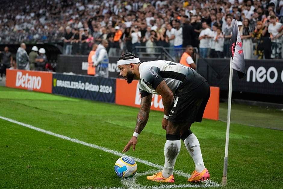 Memphis Depay'ın Corinthians'taki ilk maçında rekor kırıldı