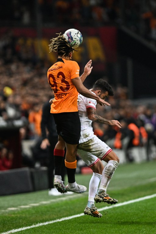 ¿Hay fuera de juego en la portería del Antalyaspor? - 1ra foto