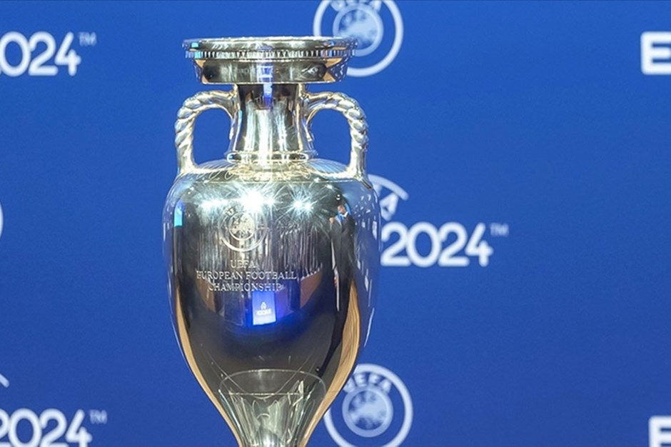 EURO 2024 Elemeleri'nde 5 grupta 12 maç: Gecenin sonuçları