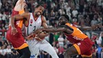 Olaylı maçta Pınar Karşıyaka, Galatasaray Ekmas'ı devirip Anadolu Efes'in rakibi oldu