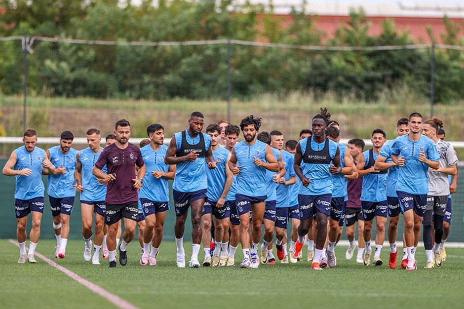 Trabzonspor'un Macaristan kampı başladı