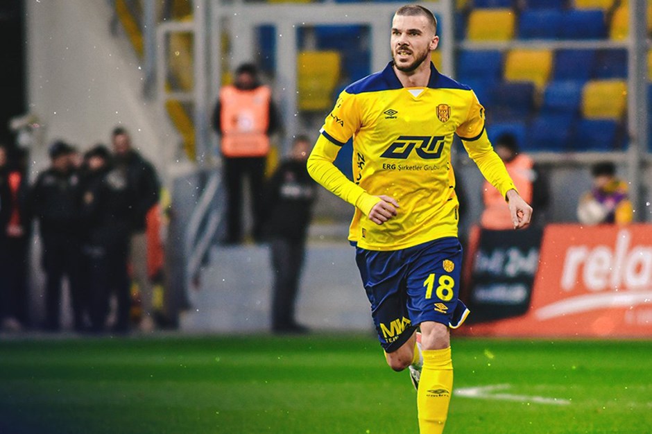 Mujakic, Ankaragücü'ne para kazandırarak transfer oldu