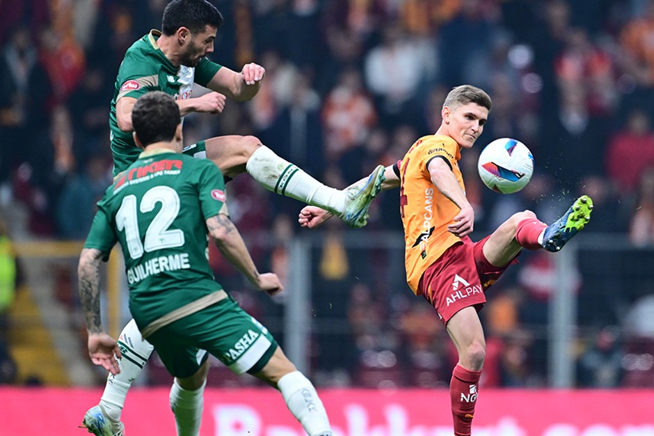 Galatasaray - Konyaspor maçında gol sesi çıkmadı: İki takım da turladı