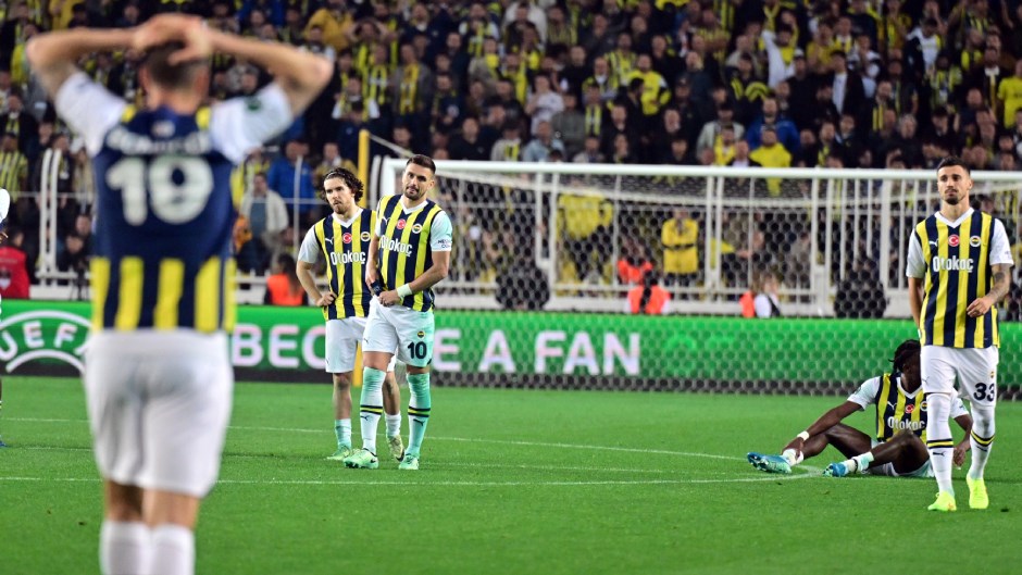 NTV Spor: "Tur değişikliklerden sonra gitti" | Spor yazarları Fenerbahçe için ne dedi