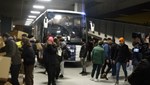 Göztepe taraftarları 5 otobüs malzemeyi deprem bölgesine gönderdi