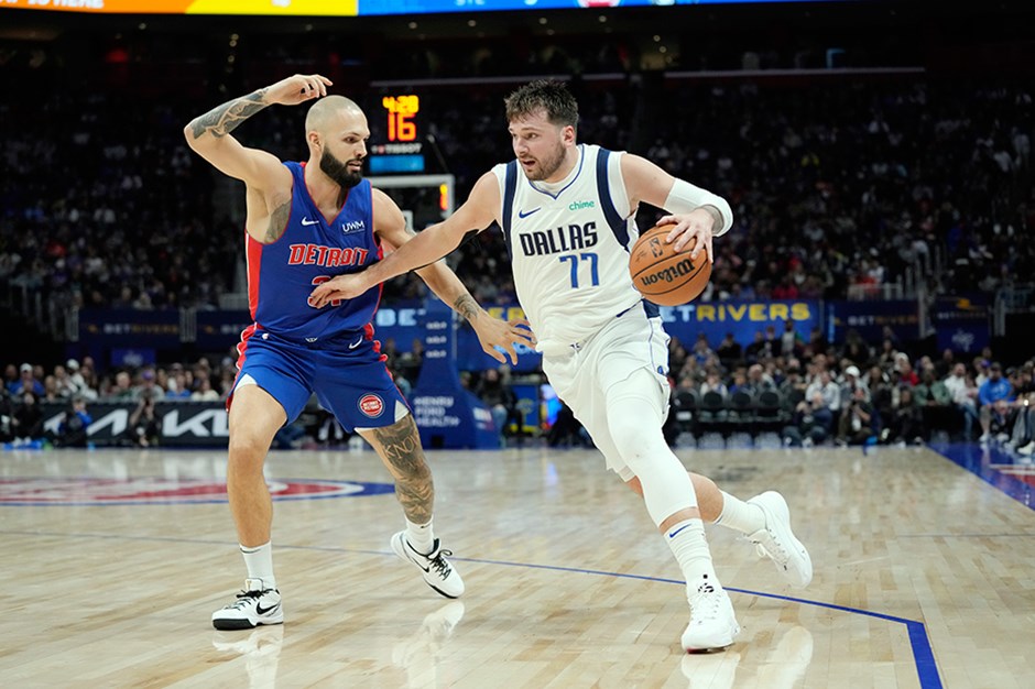  Luka Doncic "triple-double" serisini sürdürdü 