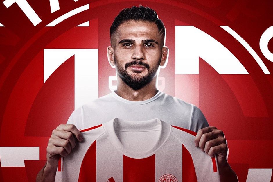 Antalyaspor, Abdurrahim Dursun'u renklerine bağladı