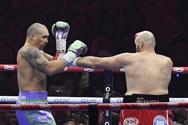 Oleksandr Usyk - Tyson Fury: 190 milyon dolarlık dev rövanşın galibi belli oldu  - 7. Foto