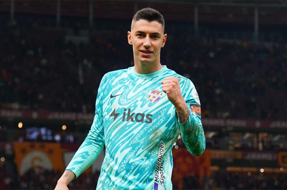 "Berke Özer'de işlem tamam: Galatasaray'la imzalıyor" | Transfer hattı  - 10. Foto