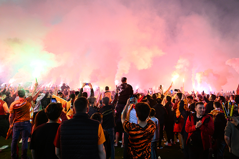 Florya'daki şampiyonluk kutlamasında Icardi şov  - 4. Foto