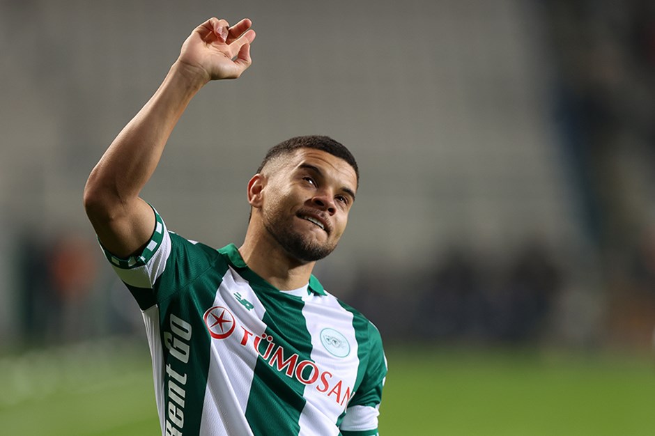 Konyaspor'da Pedrinho şoku: Kırık tespit edildi, ameliyata alındı