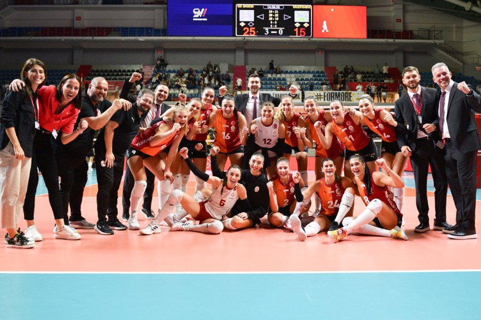 Galatasaray Daikin, Vakıfbank'a set vermedi