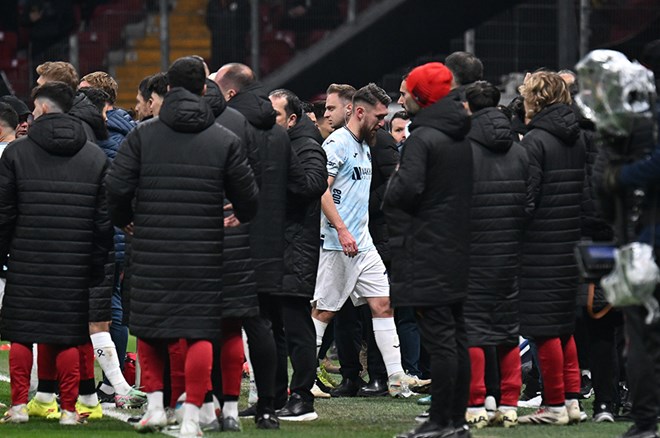 Olaylı maç sonrası Adana Demirspor'dan yeni karar: Gece yarısı duyurdu - 3. Foto