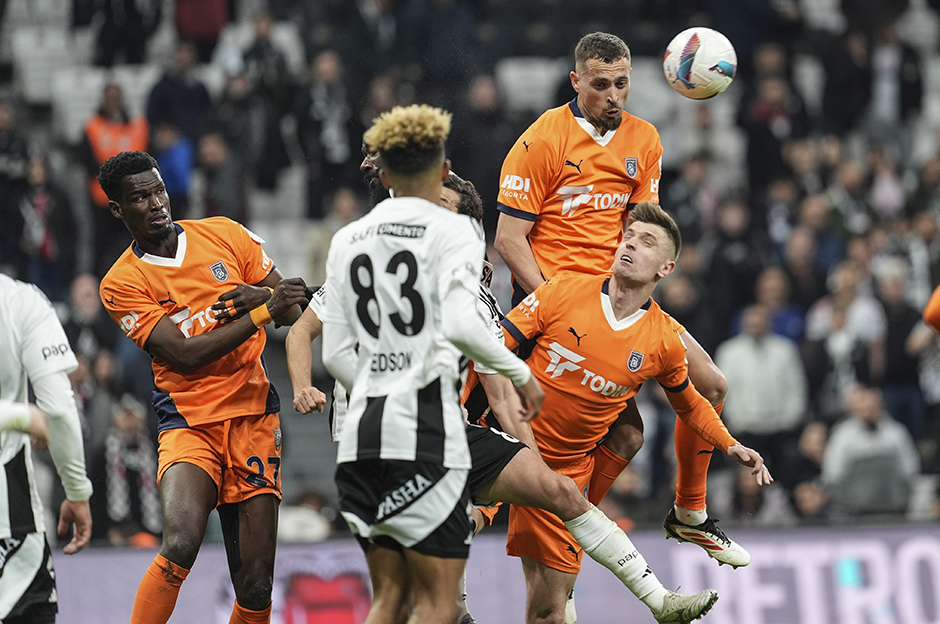 "Beşiktaş hayal aleminde yaşıyor" | Spor yazarları Beşiktaş için ne dedi?  - 2. Foto