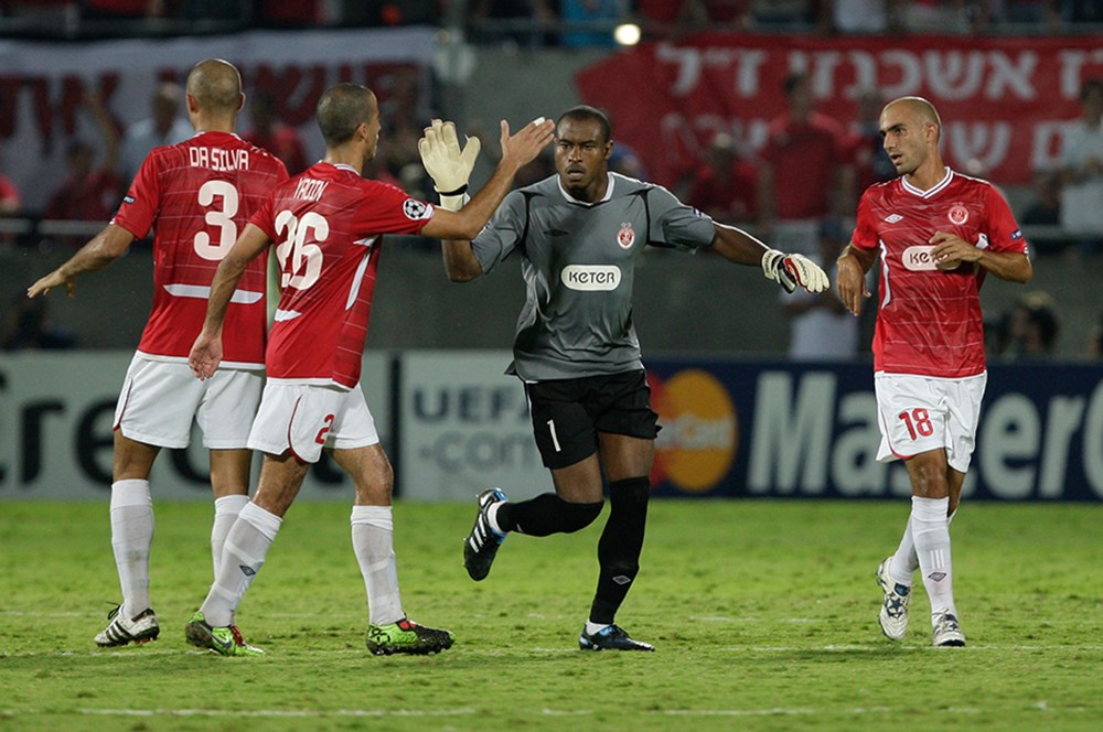 Şampiyonlar Ligi'nde gol atan kaleciler: Ivan Provedel'in girdiği listede Sinan Bolat da var  - 9. Foto