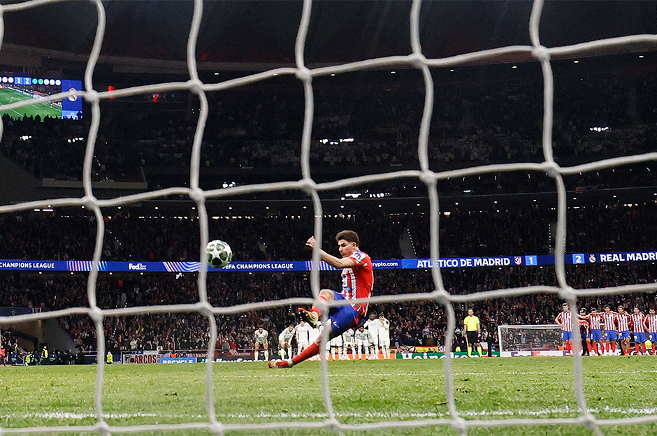 IFAB, Şampiyonlar Ligi'ne damga vuran pozisyonun ardından kuralı değiştirdi  - 1. Foto