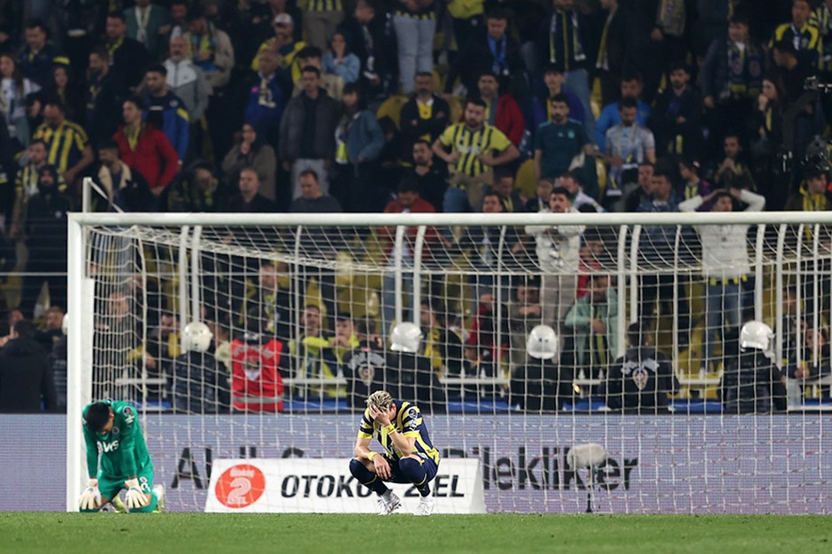 Fenerbahçe oyuncusu Arda Güler: "Taraftarımızdan özür dileriz"