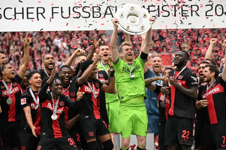 SON DAKİKA | Bayer Leverkusen'den tarihi şampiyonluk