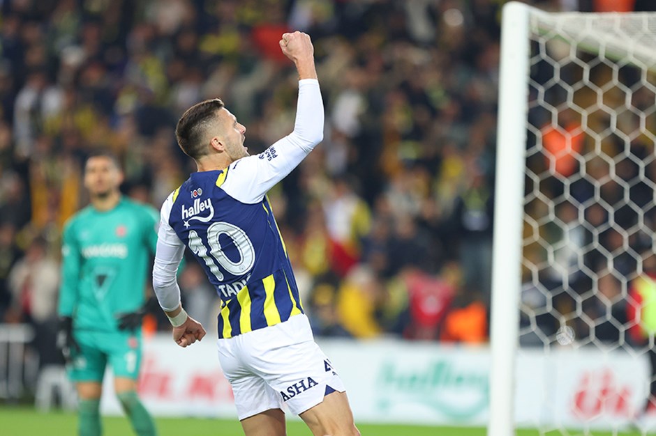 Lider Fenerbahçe, Dusan Tadic'in dublesiyle kazandı