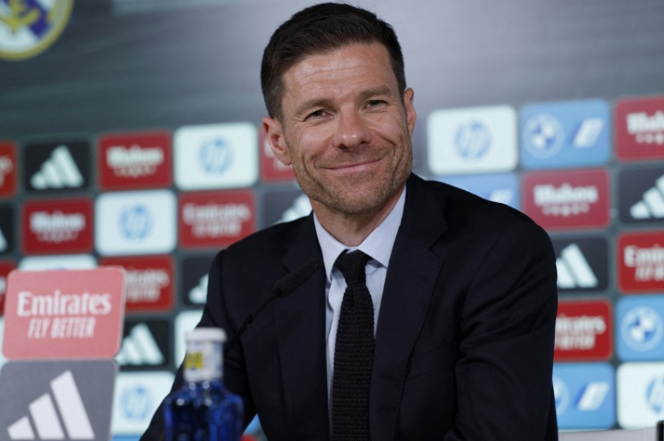 Xabi Alonso ilk basın toplantısında tek tek isim verdi: "Ayrılacak" deniliyordu, işin rengi değişti  - 2. Foto