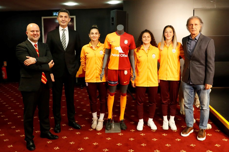 Galatasaray'a şort sponsoru