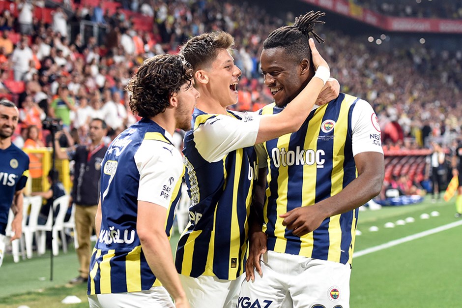 Türkiye Kupası Fenerbahçe'nin oldu: 9 yıllık kupa hasreti bitti