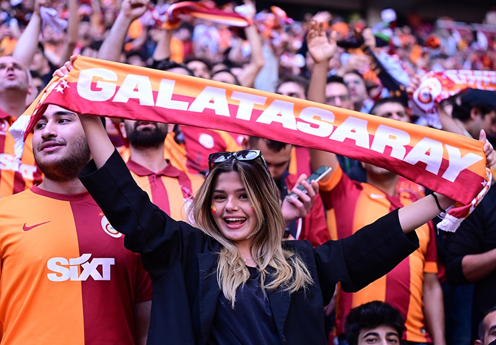 CANLI | Galatasaray şampiyonluğu kutluyor  - 18. Foto