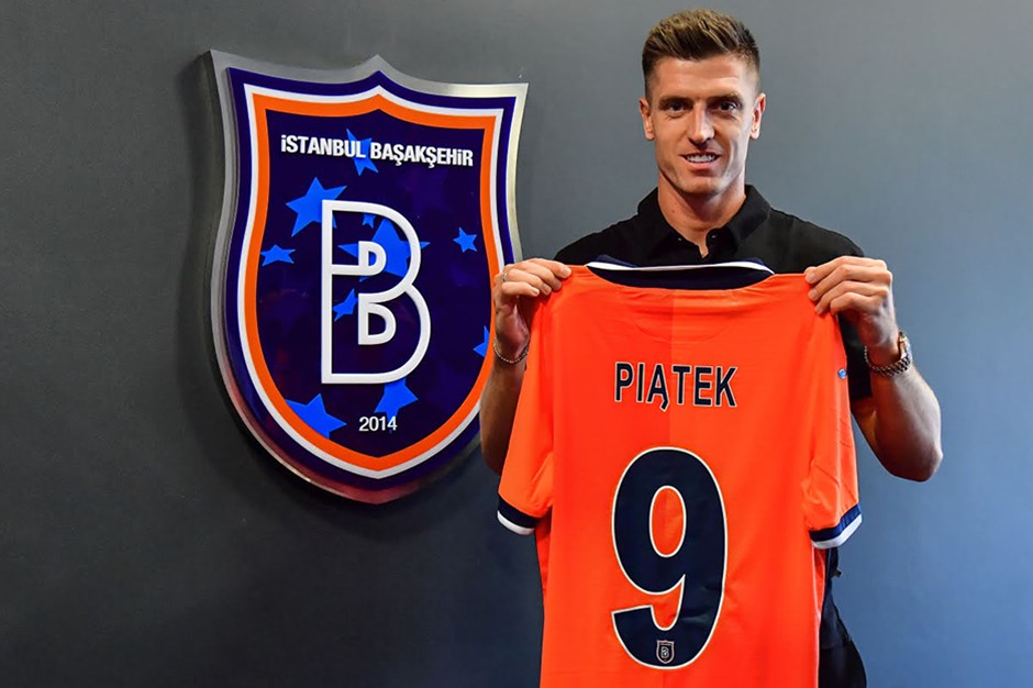 Başakşehir ünlü golcünün transferini açıkladı