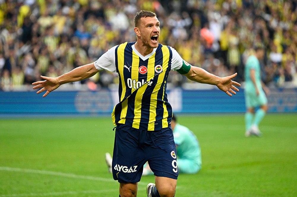 Dzeko Avrupa'nın zirvesinde  - 3. Foto