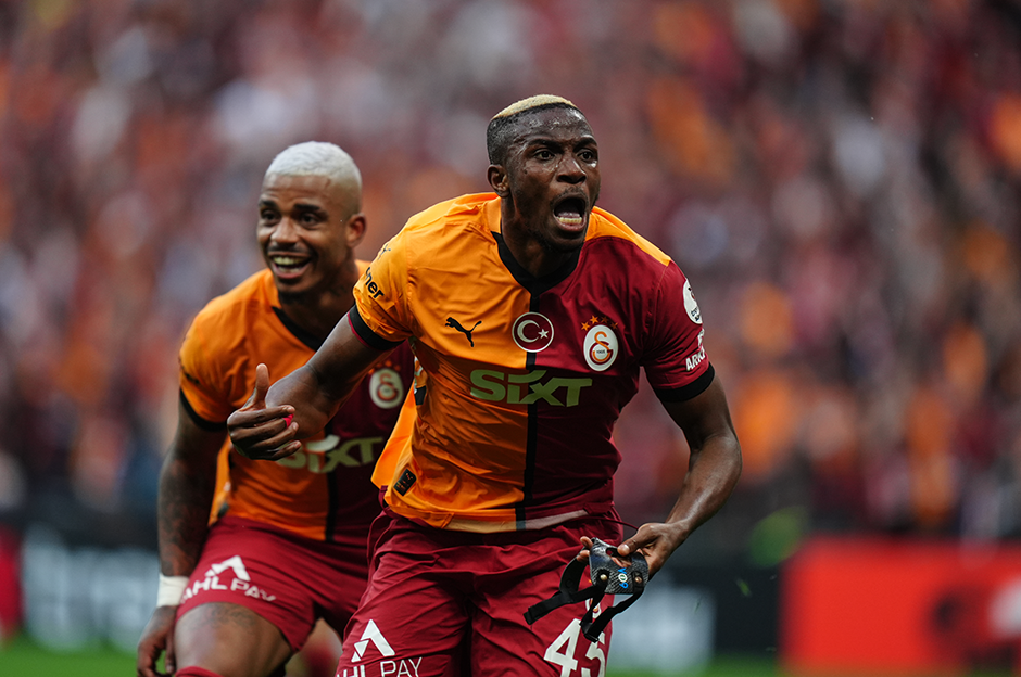 Victor Osimhen transferinde yeni gelişme: Tarih belli oldu  - 6. Foto