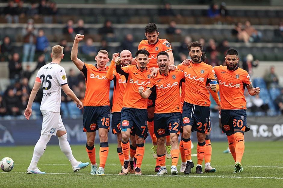Süper Lig | Başakşehir galibiyet hasretini tek golle bitirdi