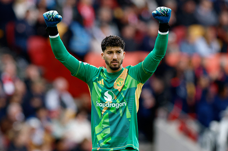 Dev final öncesi Manchester United'da Altay Bayındır kararı  - 3. Foto