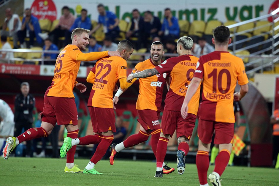 Adana Demirspor - Galatasaray maçı ne zaman, saat kaçta ve hangi kanalda? İlk 11'ler belli oldu