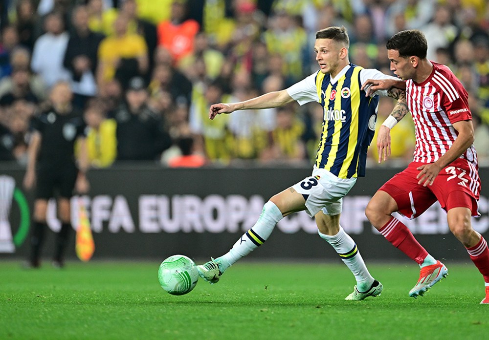 "Tur değişikliklerden sonra gitti" | Spor yazarları Fenerbahçe için ne dedi?  - 5. Foto