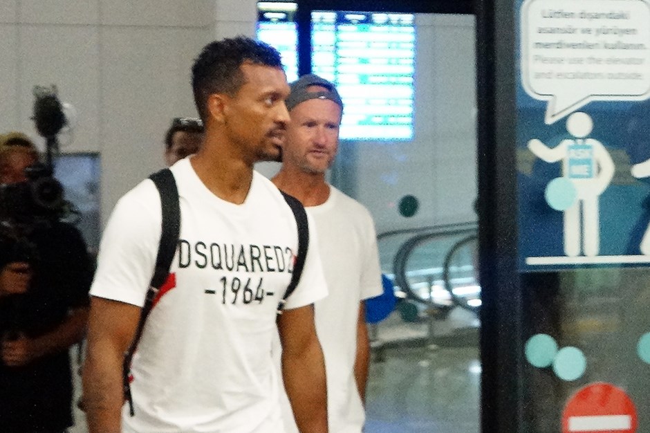 Luis Nani Süper Lig'e geri dönüyor; İstanbul'a geldi