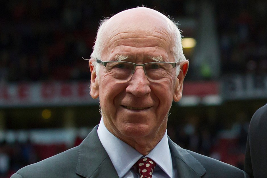 İngiliz futbolunun efsane ismi Bobby Charlton hayatını kaybetti