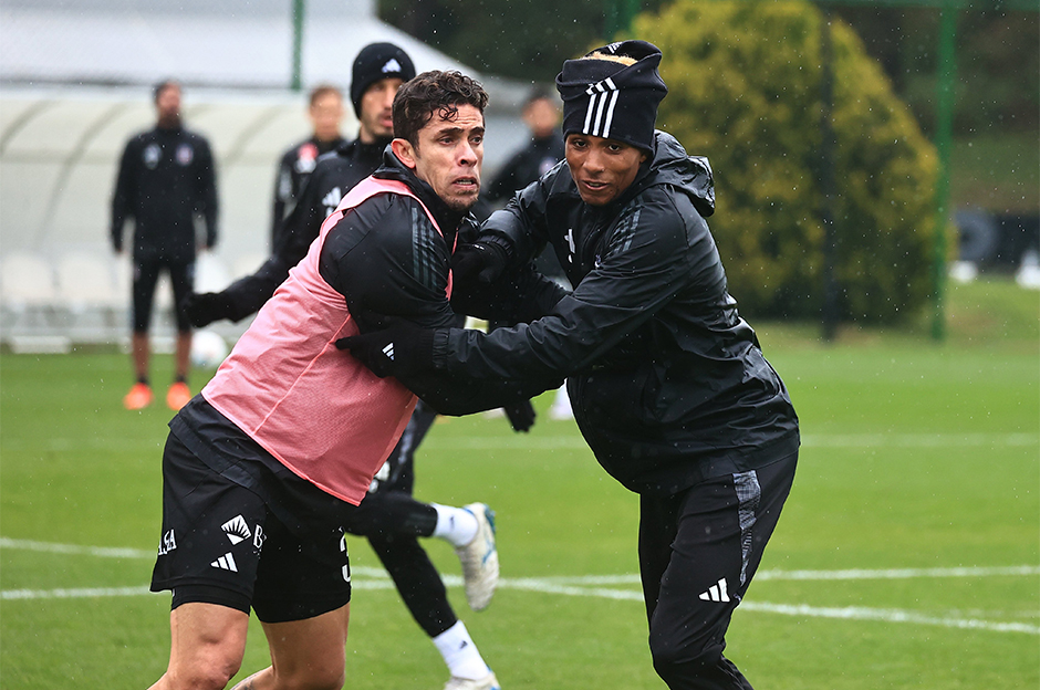 Beşiktaş'a derbi öncesi dev müjde: Fenerbahçe maçında kadroda  - 4. Foto