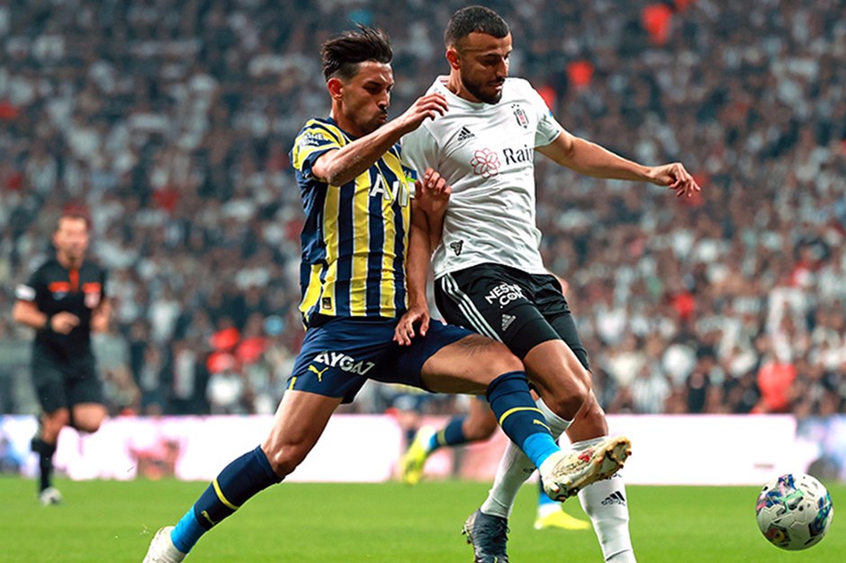 Romain Saiss'te ayrılık an meselesi