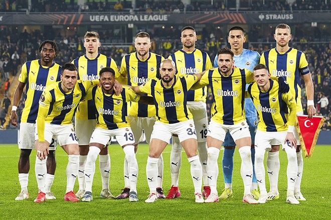 "Fenerbahçe Anderlecht’i sahadan sildi, üzerinden silindir gibi geçti" | Spor yazarları Fenerbahçe için ne dedi? - 1. Foto