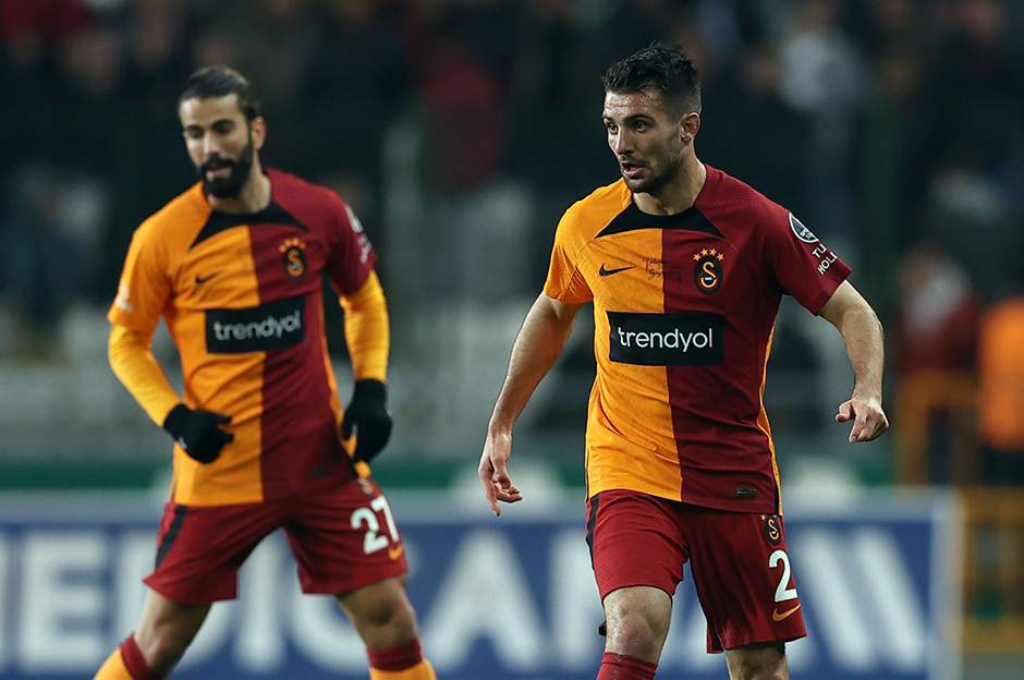 NTV Spor: Konyasporlu Ahmet Oğuz'dan Leo Dubois itirafı