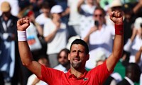 Novak Djokovic, Monte Carlo'da rekorla yarı finale yükseldi