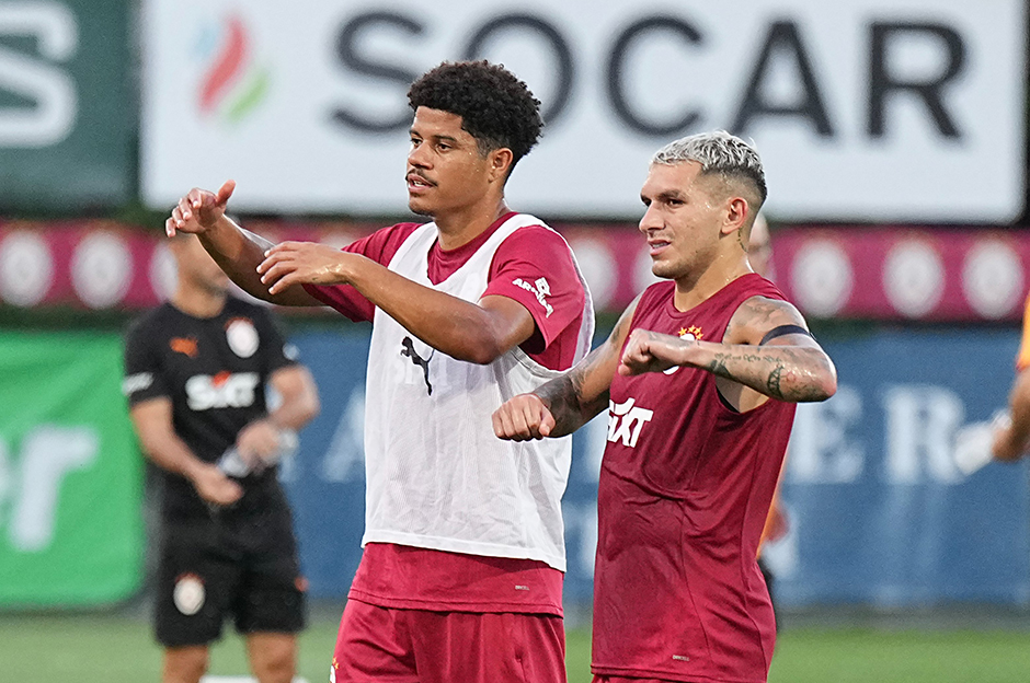 Okan Buruk, Süper Kupa sonrası 4 futbolcuya neşteri vurdu: İlk 11'de köklü değişiklik  - 7. Foto
